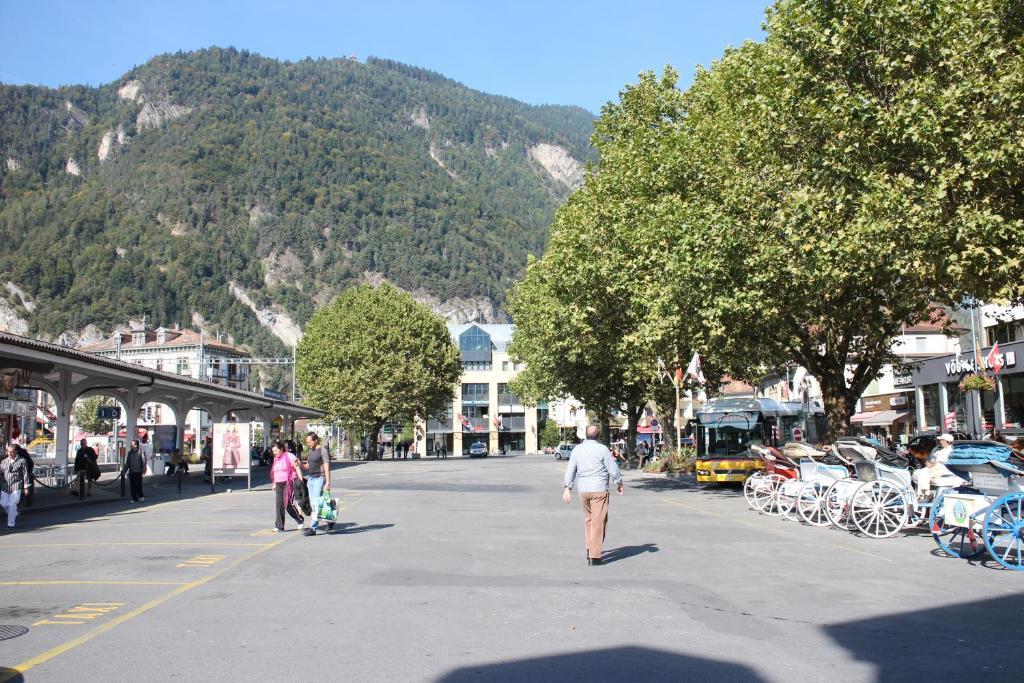 Bahnhof Entrelagos